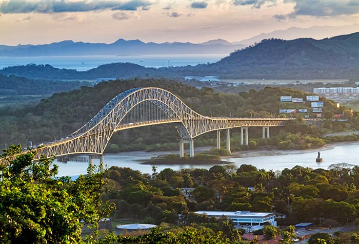 Panama Canal Cruise and Hotel Package