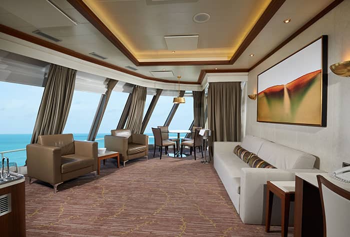 Deluxe Owner's Suite