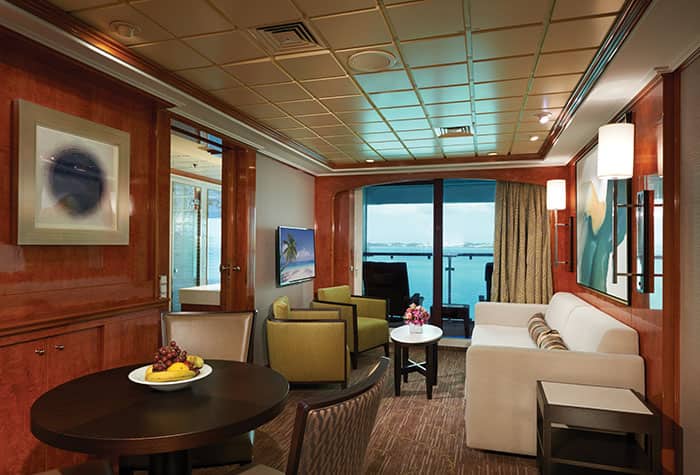 2-Bedroom Deluxe Family Suite