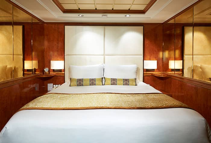 2-Bedroom Family Suite Bedroom on Norwegian Dawn