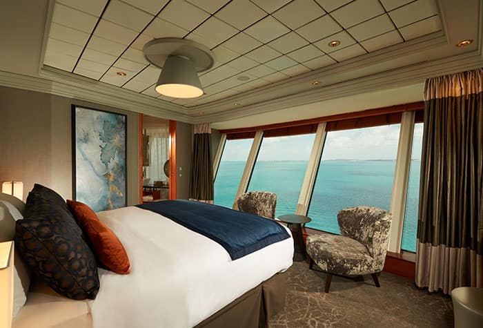3-Bedroom Garden Villa Bedroom on Norwegian Dawn
