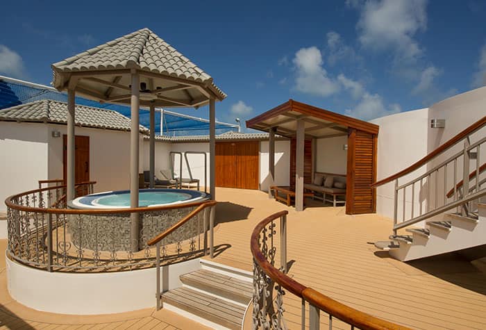 3-Bedroom Garden Villa Courtyard on Norwegian Dawn
