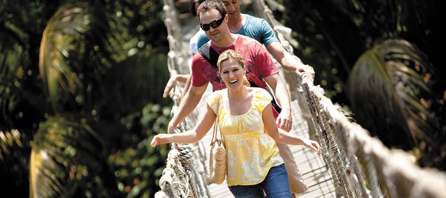 Cruises to Roatan